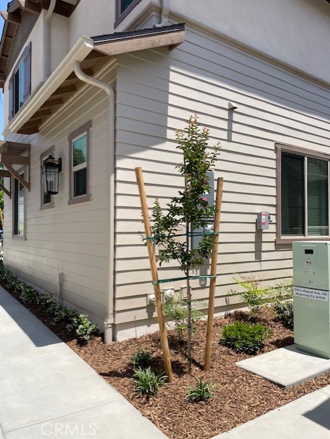 Detail Gallery Image 5 of 51 For 619 E Walnut, Monrovia,  CA 91016 - 3 Beds | 3 Baths