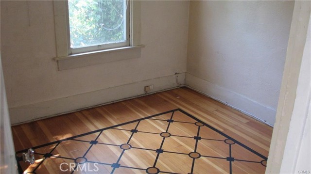 Detail Gallery Image 8 of 14 For 324 Ximeno Ave, Long Beach,  CA 90814 - 3 Beds | 1 Baths