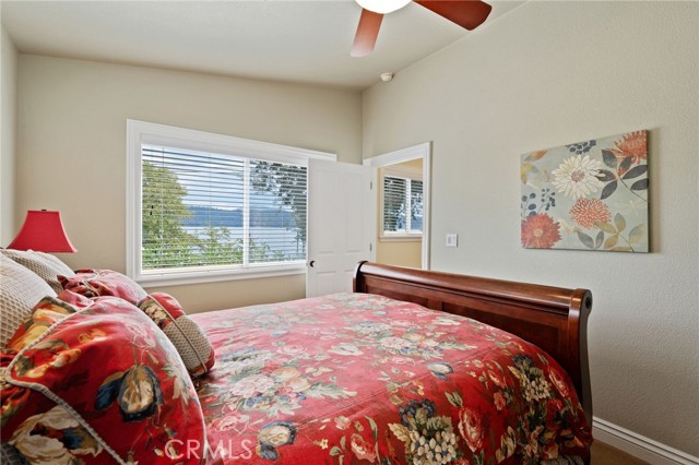 Detail Gallery Image 17 of 37 For 13660 Lower Lakeshore Dr, Clearlake,  CA 95422 - 3 Beds | 2 Baths