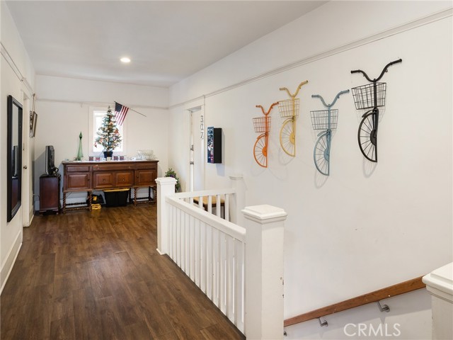 Detail Gallery Image 16 of 42 For 221 Concord St, El Segundo,  CA 90245 - – Beds | – Baths