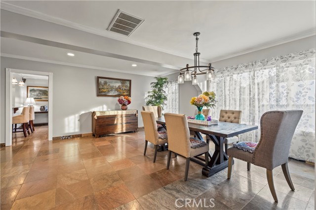 790 N El Molino, Pasadena CA: https://media.crmls.org/medias/ef812029-1107-4abf-8368-2a5a5c928a68.jpg