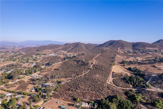 31355 Wild Lilac, Menifee CA: https://media.crmls.org/medias/ef81644d-3f92-41d4-82c3-b917416e8553.jpg