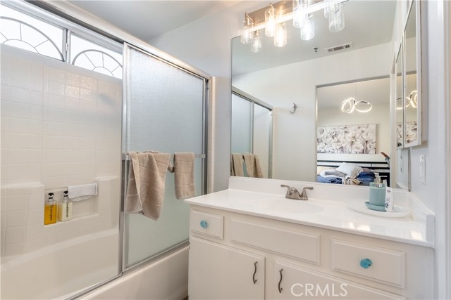 Image 13 of 21 For 65548 Avenida Barona