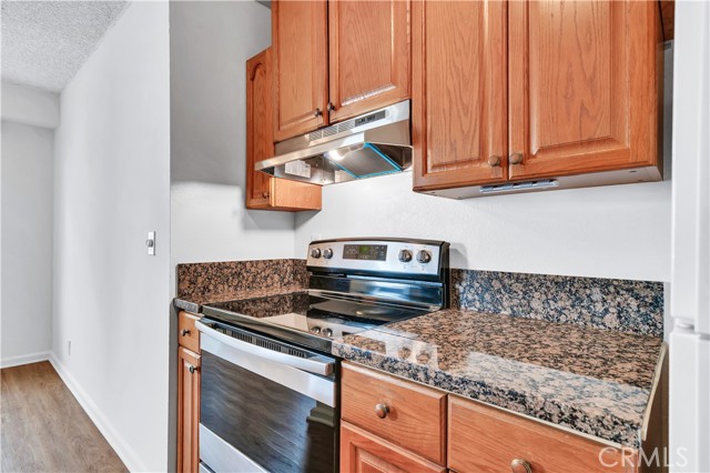 8635 Falmouth Avenue, Playa del Rey CA: https://media.crmls.org/medias/ef82754f-510f-4cb7-8c36-7b2ee2866fc1.jpg