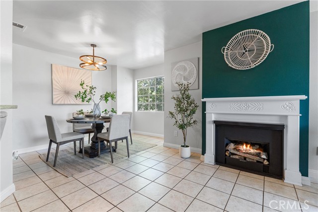 Detail Gallery Image 5 of 25 For 628 Daisy Ave #311,  Long Beach,  CA 90802 - 2 Beds | 2 Baths