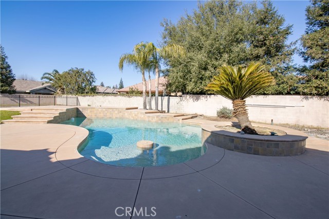 Image 41 of 51 For 12608 Tule River Way