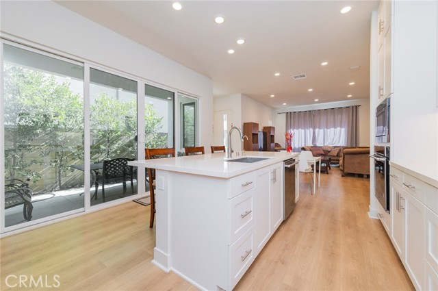 Detail Gallery Image 14 of 30 For 119 Novel, Irvine,  CA 92618 - 3 Beds | 2/2 Baths