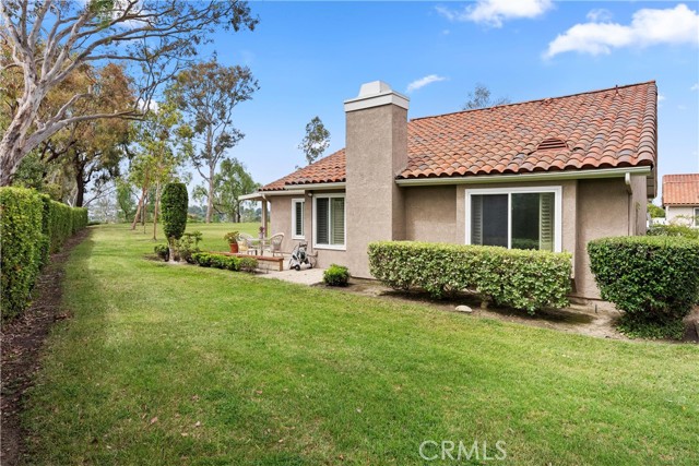 23582 Villena, Mission Viejo CA: https://media.crmls.org/medias/ef8424ae-b1fe-4b04-98bb-f31ce76da88b.jpg