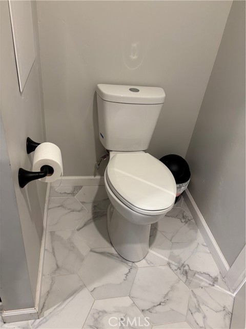 445 E Meadow Lane, Big Bear City CA: https://media.crmls.org/medias/ef845f54-d8fa-4b2d-b843-38352bf537f6.jpg