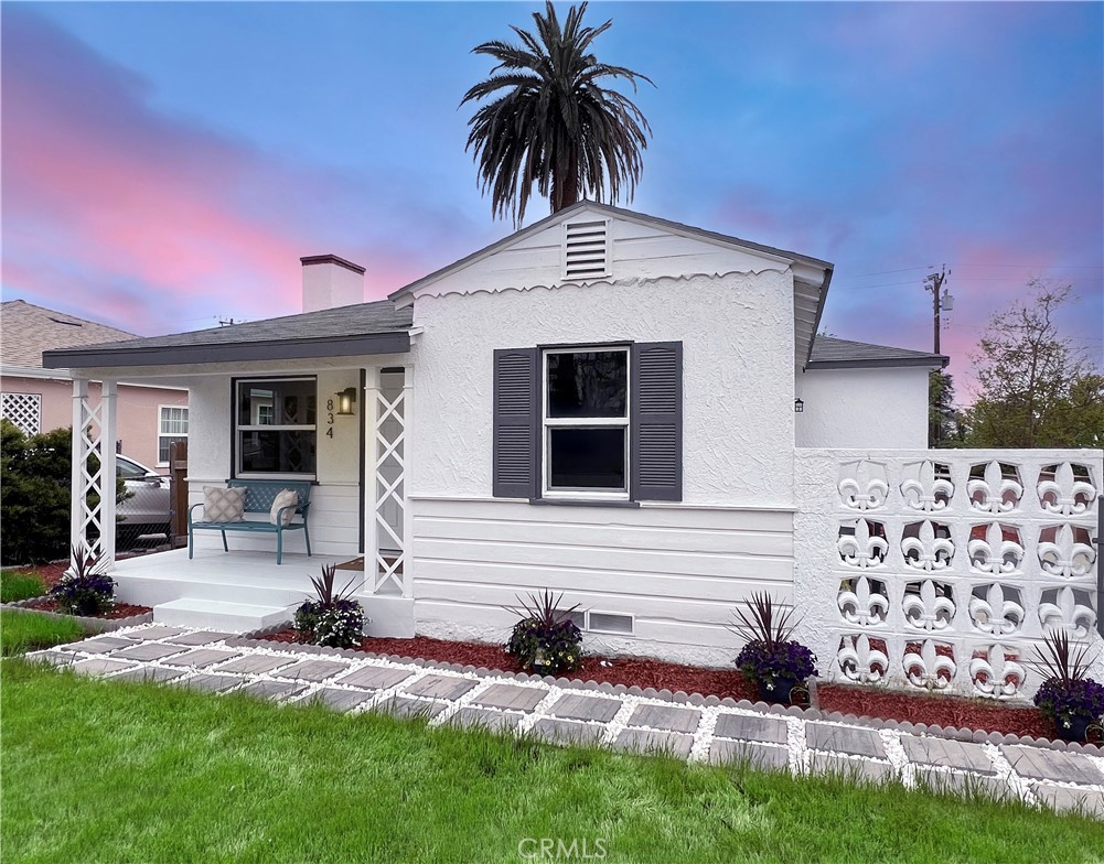 834 Morada Place