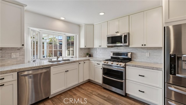 Detail Gallery Image 24 of 53 For 20972 Calle Celeste, Lake Forest,  CA 92630 - 4 Beds | 2 Baths