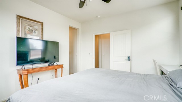 4248 W 5th Street, Santa Ana CA: https://media.crmls.org/medias/ef86222d-ec0c-41e0-b051-89442469f012.jpg