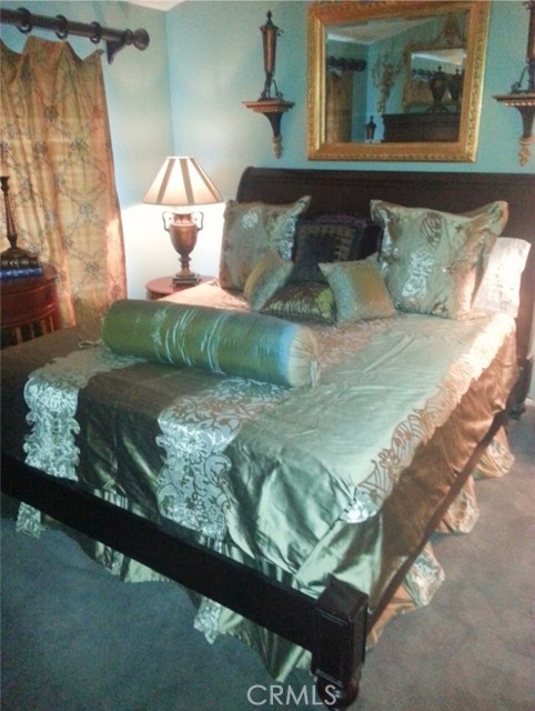 Image 21 of 37 For 12371 Blazing Star Court