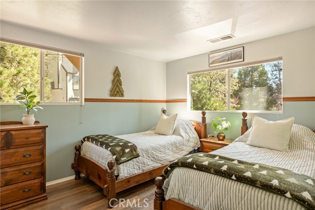 28165 Grenoble, Lake Arrowhead, CA 92352