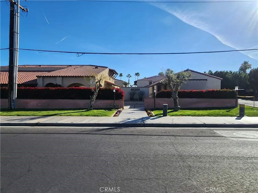 45200 Deep Canyon #C8