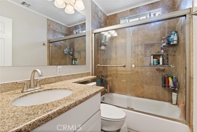 Detail Gallery Image 17 of 19 For 1205 Manzanita, Manhattan Beach,  CA 90266 - 3 Beds | 1/1 Baths