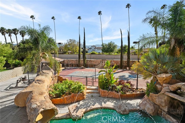 Detail Gallery Image 28 of 69 For 922 Armata Dr, Corona,  CA 92881 - 5 Beds | 4/1 Baths