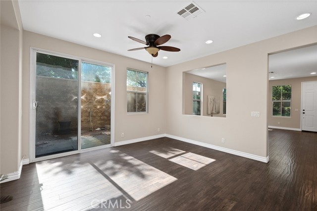 Detail Gallery Image 16 of 59 For 12584 Montaivo Ln, Corona,  CA 91752 - 4 Beds | 2/1 Baths