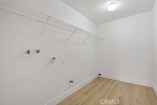 Detail Gallery Image 26 of 56 For 19068 Clover, Riverside,  CA 92508 - 4 Beds | 2/1 Baths