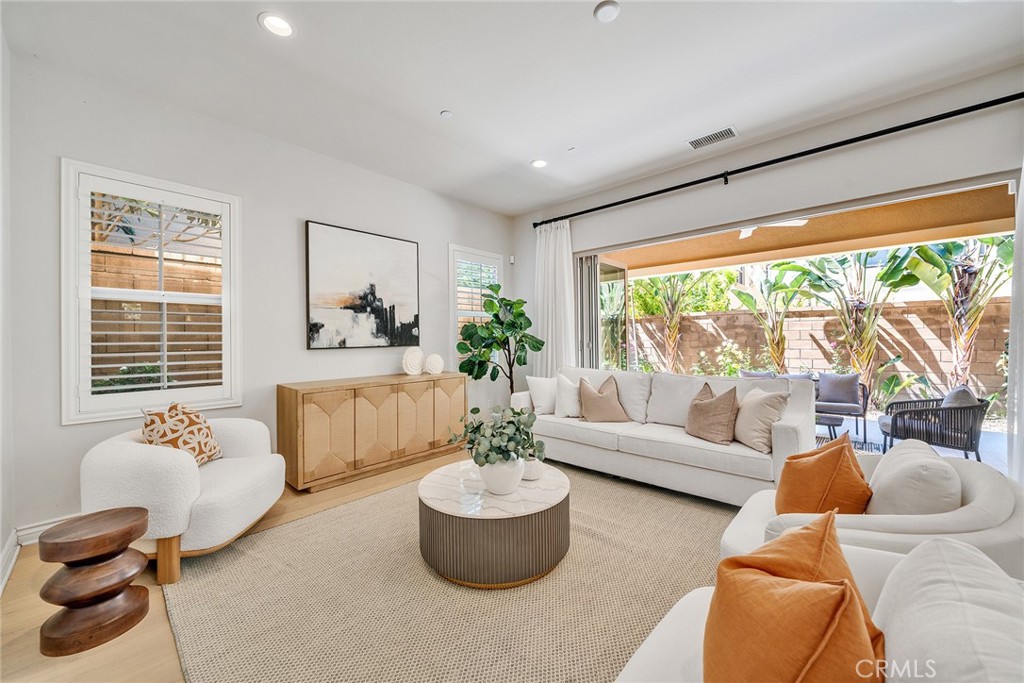 MLS #OC26109455 image #24