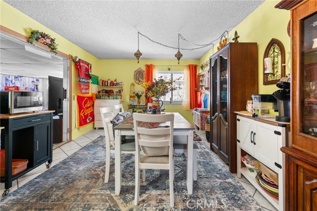 Detail Gallery Image 26 of 38 For 366 Bohnert Ave, Rialto,  CA 92377 - 3 Beds | 2 Baths