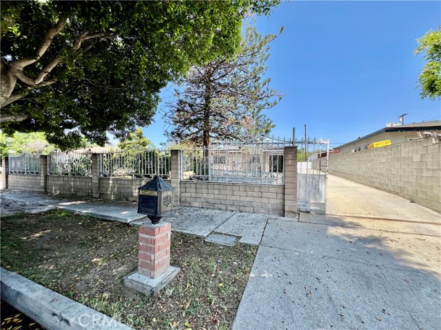 Detail Gallery Image 33 of 34 For 12987 Correnti St, Pacoima,  CA 91331 - 3 Beds | 2 Baths