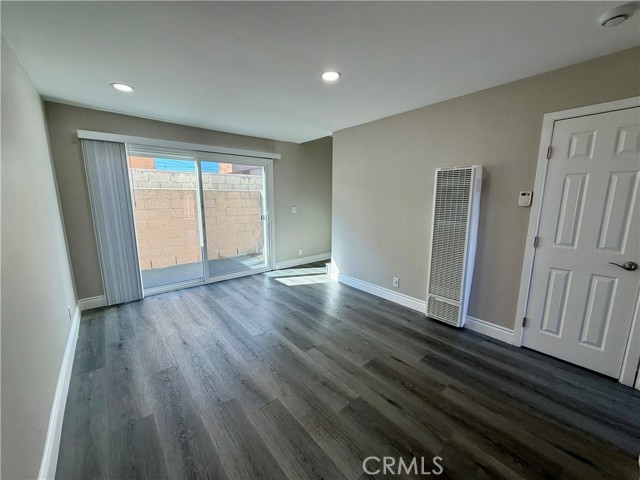 Detail Gallery Image 2 of 12 For 12128 Imperial Hwy #10,  Norwalk,  CA 90650 - 2 Beds | 1 Baths