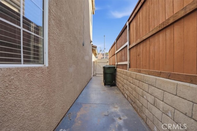 Detail Gallery Image 50 of 53 For 748 Navarro, Corona,  CA 92879 - 4 Beds | 3/1 Baths