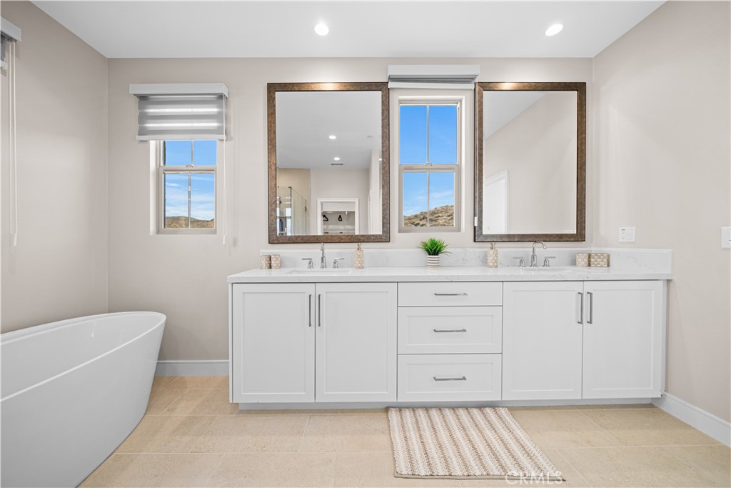 Ef8ed5a8 3952 4470 B5d3 Fd6f193fdb7f