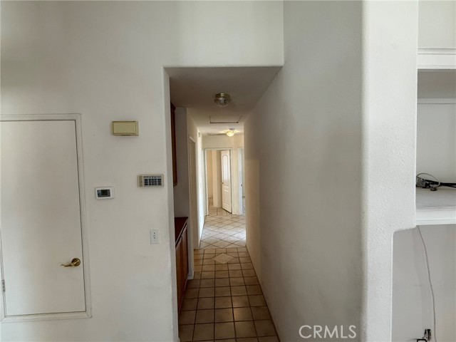 13240 Mugu Court, Apple Valley CA: https://media.crmls.org/medias/ef8fae91-f4aa-4d49-a6b8-c475e91b40c5.jpg