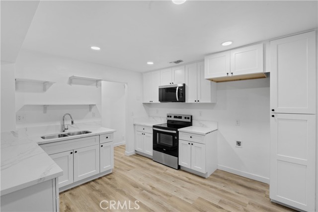 11170 Rosarita Drive, Loma Linda CA: https://media.crmls.org/medias/ef9040e8-16e6-4c78-a39a-82a0b5157a8b.jpg