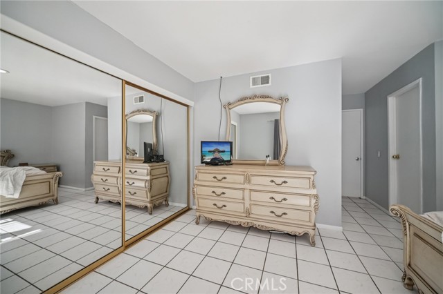 Detail Gallery Image 23 of 52 For 11461 Amigo Ave, Porter Ranch,  CA 91326 - 3 Beds | 2 Baths