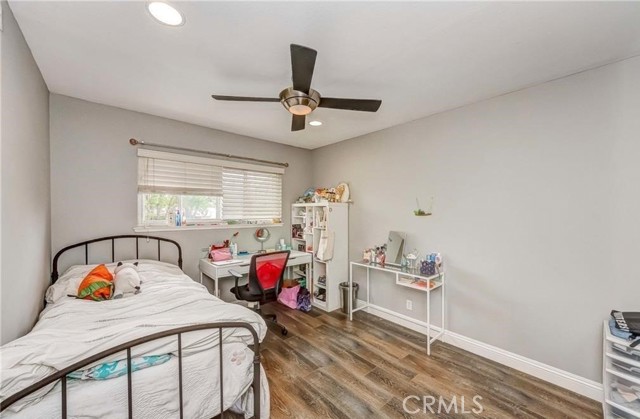 5349 Barrett Circle, Buena Park CA: https://media.crmls.org/medias/ef90e19f-20b9-479e-9631-7850b1526c27.jpg