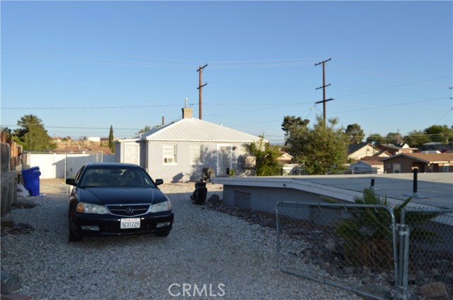 Detail Gallery Image 7 of 41 For 16726 Forrest Ave, Victorville,  CA 92395 - 2 Beds | 1 Baths
