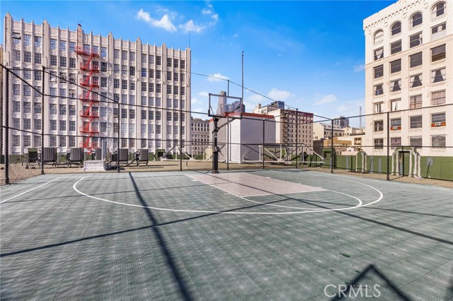 Detail Gallery Image 35 of 43 For 315 E 8th, Los Angeles,  CA 90014 - 2 Beds | 2 Baths