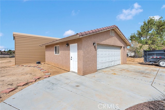 Detail Gallery Image 55 of 69 For 19501 Kinai Rd, Apple Valley,  CA 92307 - 4 Beds | 2/1 Baths