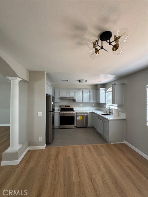 Detail Gallery Image 4 of 15 For 132 N 3rd a,  Alhambra,  CA 91801 - 3 Beds | 3 Baths