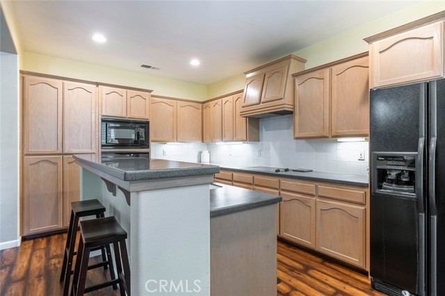 Detail Gallery Image 7 of 26 For 8697 N Talladega Way, Fresno,  CA 93720 - 3 Beds | 2 Baths