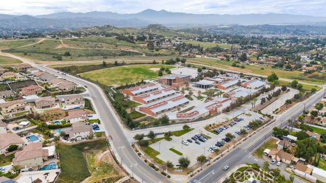 Detail Gallery Image 11 of 51 For 18144 Krameria, Riverside,  CA 92508 - 3 Beds | 2/1 Baths