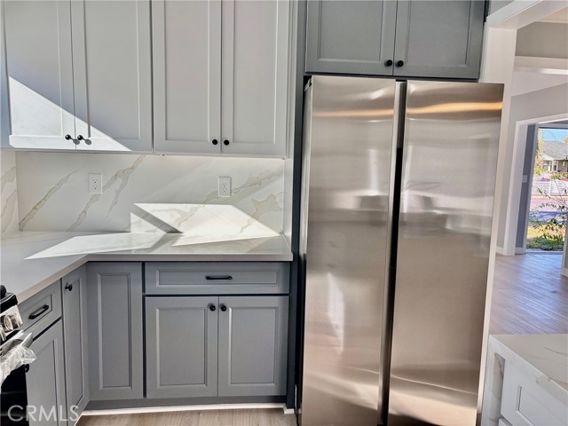 8460 Truxton, Los Angeles CA: https://media.crmls.org/medias/ef968a3b-32ae-4212-bd8d-3af6e5178906.jpg