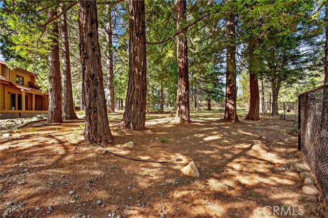 Detail Gallery Image 23 of 35 For 15756 Fitzgerald Ct, Forest Ranch,  CA 95942 - 2 Beds | 3 Baths