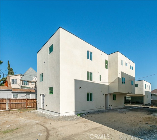 Image 26 of 31 For 2419 3rd Street