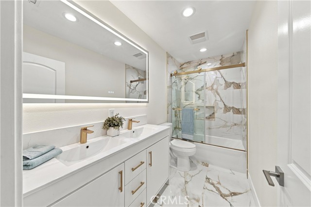 18745 Sunburst Street photo 19
