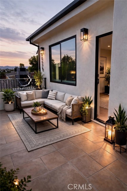 Detail Gallery Image 5 of 16 For 8805 1/2 Delco Ave, Winnetka,  CA 91306 - 2 Beds | 1 Baths