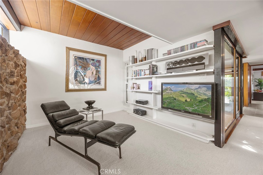 MLS #PW25245045 image #10