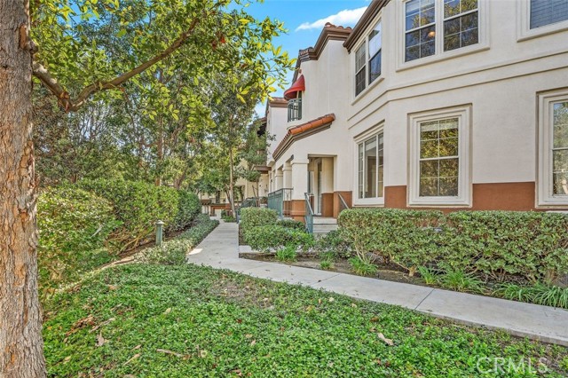 Detail Gallery Image 6 of 42 For 12679 Nicklaus Ln, Tustin,  CA 92782 - 3 Beds | 2/1 Baths