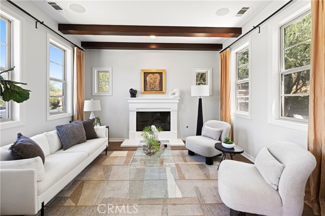 Detail Gallery Image 8 of 60 For 54 Valley Terrace, Irvine,  CA 92603 - 5 Beds | 4/1 Baths