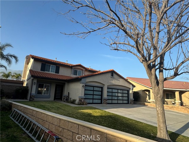 14930 Catania Way, Fontana, California 92336, 4 Bedrooms Bedrooms, ,3 BathroomsBathrooms,Single Family Residence,For Sale,Catania,IV25021695