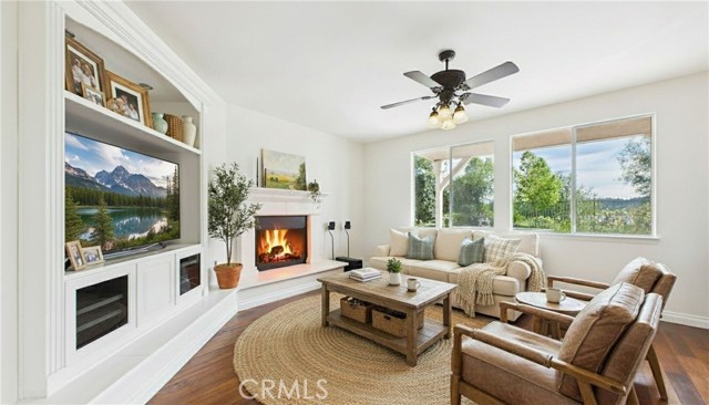 Detail Gallery Image 17 of 61 For 27824 Pine Crest, Castaic,  CA 91384 - 5 Beds | 4 Baths