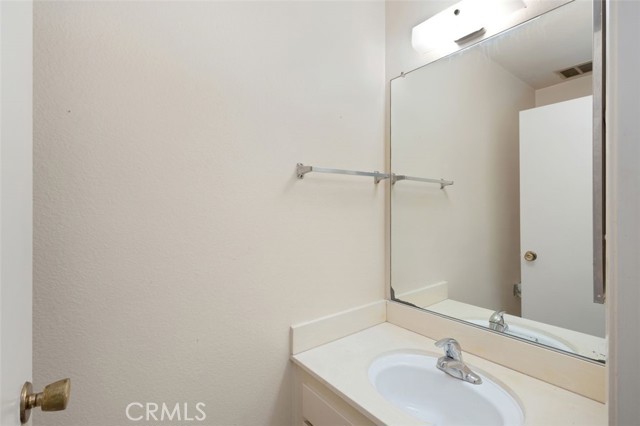 Detail Gallery Image 11 of 28 For 9021 Westminster Ave, Garden Grove,  CA 92844 - 2 Beds | 2/1 Baths